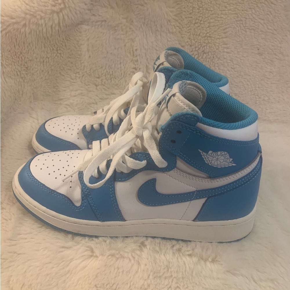 Air Jordan 1 Retro high OG sneakers - Picture 2 of 11